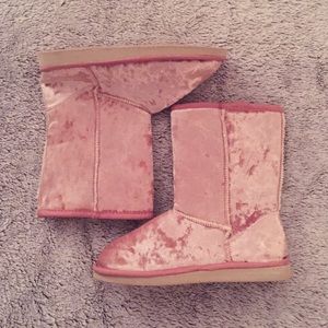Pink Fake Uggs